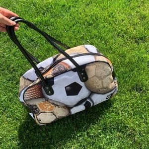 Nike vintage bag. <3